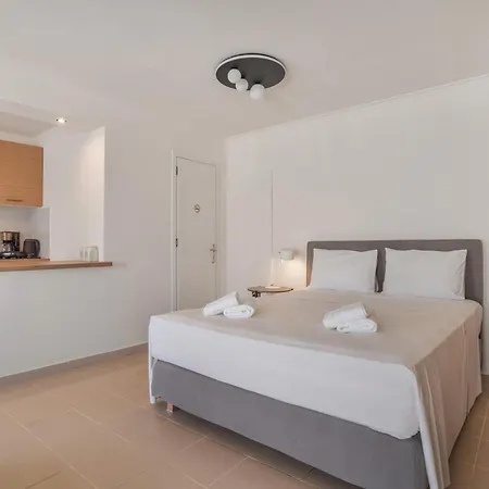 Apartment Ampatielou 7 *